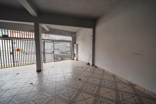 Garagem de casa para alugar com 3 quartos, 120m² em Engenheiro Goulart, São Paulo