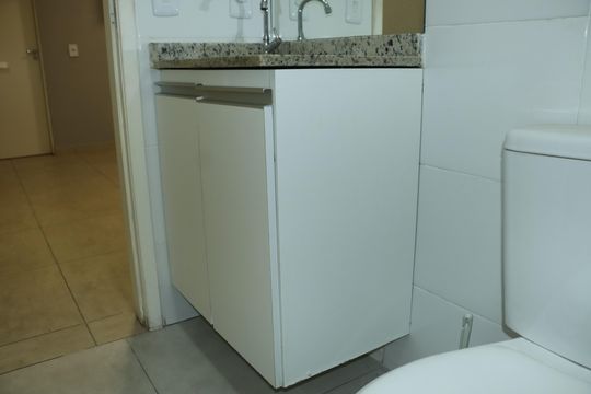 Casa para alugar com 1 quarto, 35m² em Jardim Santo Antonio, Embu das Artes