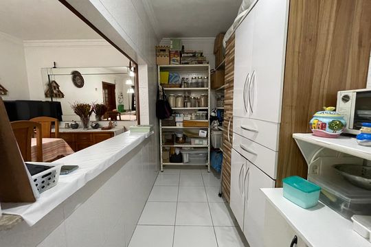 Cozinha de casa à venda com 3 quartos, 120m² em Vila Tiradentes, São Paulo