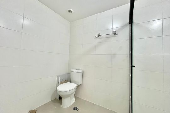 Banheiro de kitnet/studio à venda com 1 quarto, 25m² em Vila Santa Catarina, São Paulo