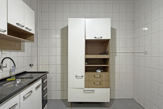 Cozinha e Área de Serviço de apartamento para alugar com 2 quartos, 70m² em Pompéia, Santos