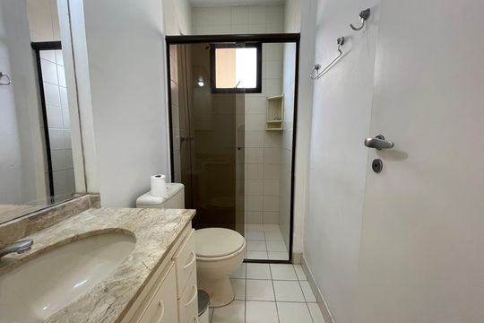 Banheiro 2 de apartamento à venda com 2 quartos, 92m² em Cidade São Francisco, São Paulo