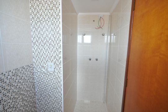 Banheiro do Quarto Suíte de apartamento à venda com 2 quartos, 56m² em Vila Medeiros, São Paulo