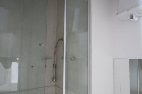 Banheiro de apartamento à venda com 2 quartos, 59m² em Vila Andrade, São Paulo