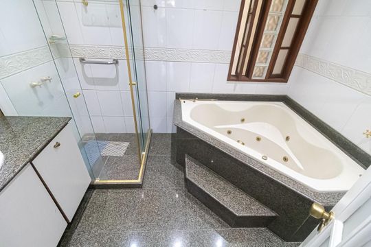 Casa de Condomínio à venda com 3 quartos, 241m² em Anil, Rio de Janeiro