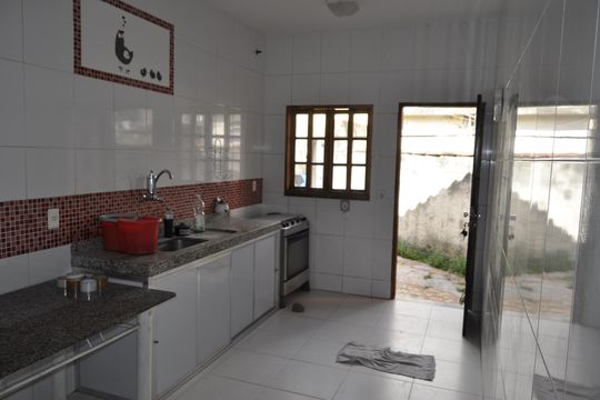 Casa à venda com 3 quartos, 500m² em Encantado, Rio de Janeiro