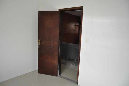 Casa à venda com 3 quartos, 500m² em Encantado, Rio de Janeiro