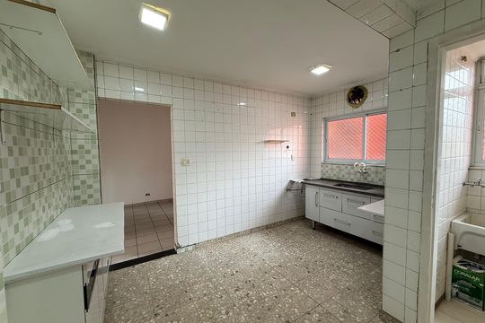 Cozinha de apartamento à venda com 2 quartos, 76m² em Vila Buarque, São Paulo