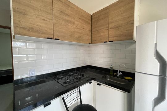 Sala de casa para alugar com 1 quarto, 45m² em Vila São Luis, Duque de Caxias