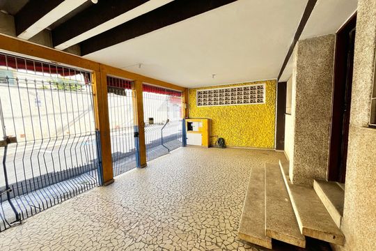 Garagem de casa à venda com 4 quartos, 170m² em Santana, São Paulo