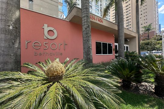 Fachada e portaria de apartamento à venda com 2 quartos, 80m² em Vila Nilva, Barueri