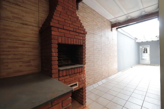 Quintal de casa para alugar com 2 quartos, 90m² em Vila Nova Manchester, São Paulo