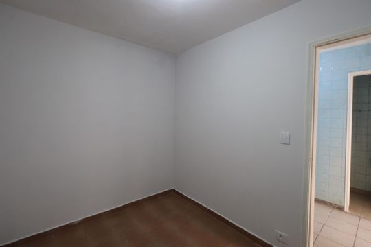 Quarto de Serviço de casa para alugar com 2 quartos, 90m² em Vila Nova Manchester, São Paulo