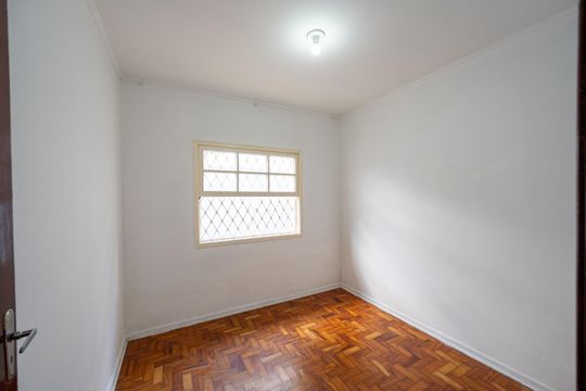 Quarto 3 de casa à venda com 3 quartos, 275m² em Planalto Paulista, São Paulo