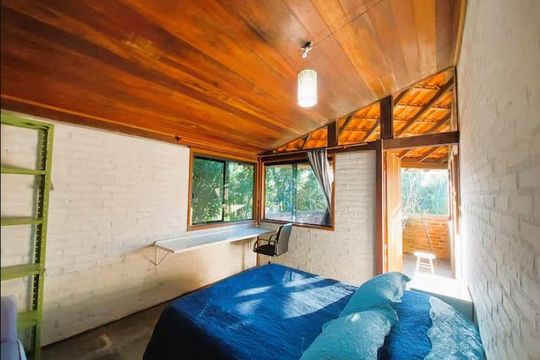 Casa para alugar com 3 quartos, 200m² em Lagoa da Conceição, Florianópolis