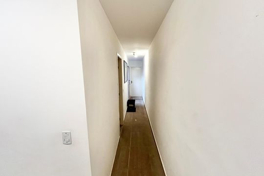 Corredor de casa à venda com 3 quartos, 138m² em Imirim, São Paulo