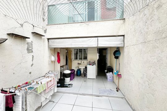 Quintal de casa à venda com 3 quartos, 138m² em Imirim, São Paulo