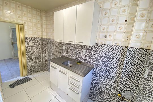 Cozinha e Área de Serviço de apartamento para alugar com 1 quarto, 40m² em Pilares, Rio de Janeiro