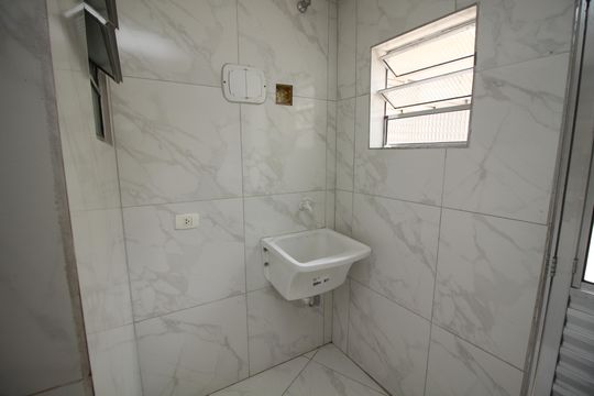 Área de Serviço de casa para alugar com 1 quarto, 50m² em Vila Independencia, São Paulo