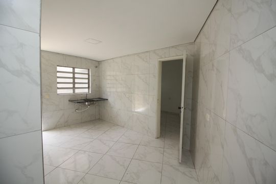 Sala/Cozinha de casa para alugar com 1 quarto, 50m² em Vila Independencia, São Paulo