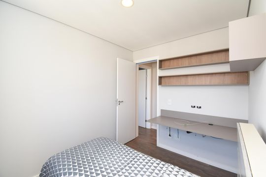 Quarto 2 de apartamento para alugar com 2 quartos, 55m² em Santo Antônio, São José dos Pinhais