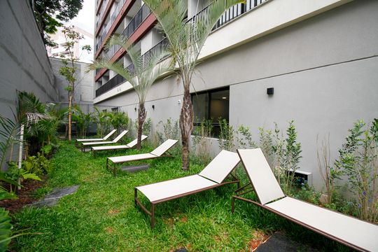 Área Comum - Piscina de kitnet/studio à venda com 1 quarto, 25m² em Pinheiros, São Paulo