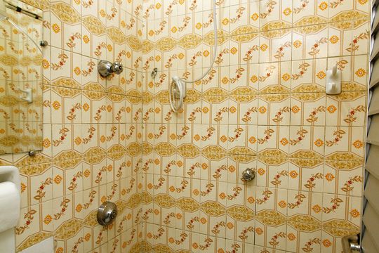 Banheiro de serviço de casa à venda com 4 quartos, 336m² em Carlos Prates, Belo Horizonte