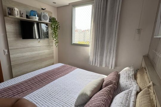 Apartamento à venda com 2 quartos, 62m² em Parque Bristol, São Paulo