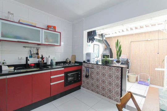 Cozinha de casa de condomínio à venda com 2 quartos, 123m² em Vila Alpina, São Paulo