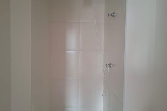 Banheiro de apartamento à venda com 1 quarto, 21m² em Campos Elíseos, São Paulo