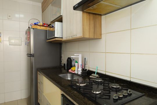 Cozinha de apartamento à venda com 2 quartos, 46m² em Colônia (zona Leste), São Paulo