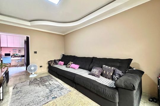 Sala de casa à venda com 3 quartos, 350m² em Parque Jabaquara, São Paulo