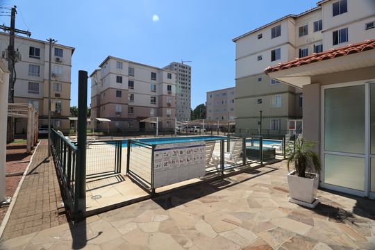 Área comum - Piscina de apartamento à venda com 2 quartos, 58m² em Fátima, Canoas