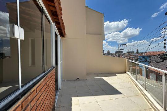 Quintal de casa à venda com 3 quartos, 200m² em Vila Miriam, São Paulo