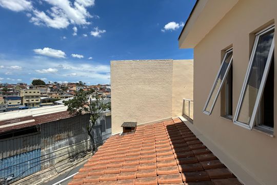 Vista da Suíte  de casa à venda com 3 quartos, 200m² em Vila Miriam, São Paulo