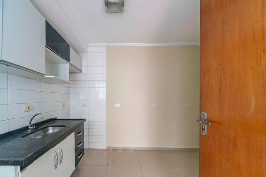Cozinha de apartamento à venda com 2 quartos, 47m² em Parque Novo Oratório, Santo André