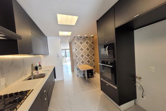 Apartamento à venda com 3 quartos, 220m² em Recreio dos Bandeirantes, Rio de Janeiro