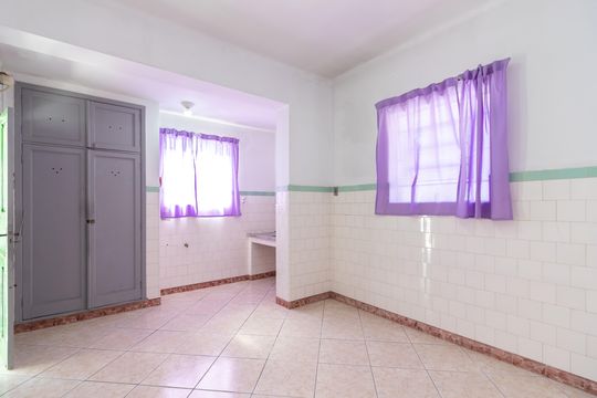 Cozinha de casa à venda com 4 quartos, 150m² em Jardim São Paulo, São Paulo