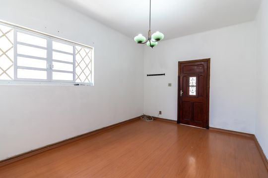 Sala de casa à venda com 4 quartos, 150m² em Jardim São Paulo, São Paulo