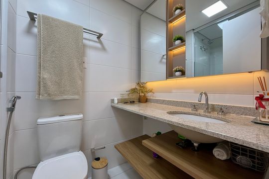 Banheiro de kitnet/studio à venda com 0 quarto, 32m² em Jardim das Acacias, São Paulo