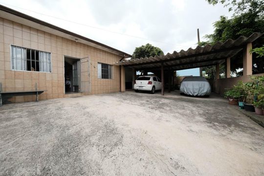 Área externa de casa à venda com 4 quartos, 316m² em Vila Guilhermina, São Paulo