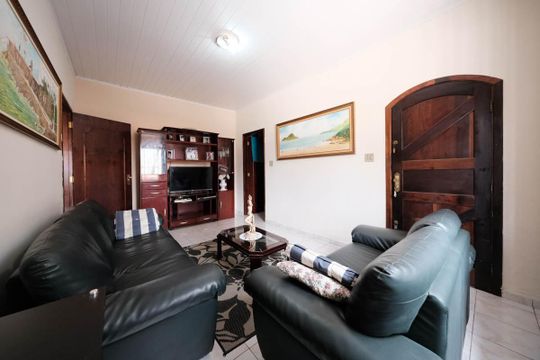 Sala de casa à venda com 4 quartos, 316m² em Vila Guilhermina, São Paulo