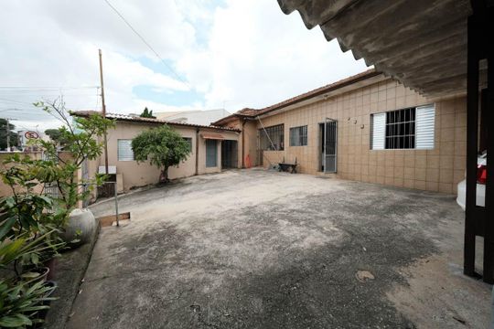 Área externa de casa à venda com 4 quartos, 316m² em Vila Guilhermina, São Paulo
