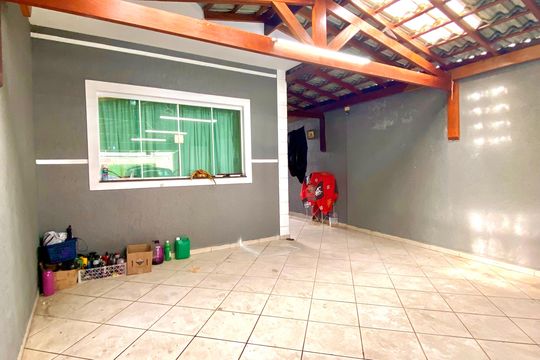 Garagem de casa à venda com 3 quartos, 202m² em Jardim Bela Vista, Guarulhos