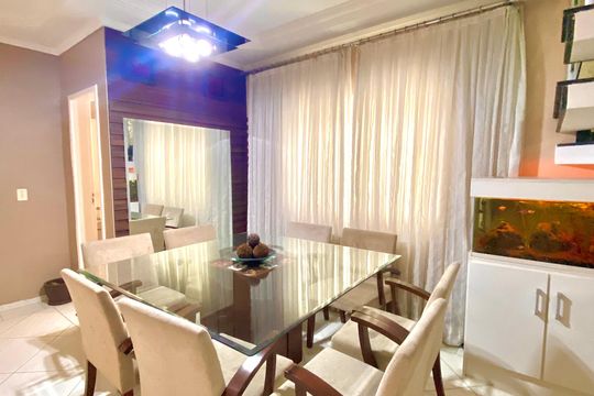 Sala de Jantar de casa à venda com 3 quartos, 202m² em Jardim Bela Vista, Guarulhos