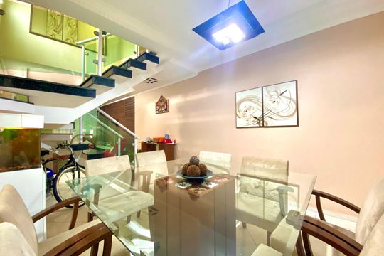 Sala de Jantar de casa à venda com 3 quartos, 202m² em Jardim Bela Vista, Guarulhos