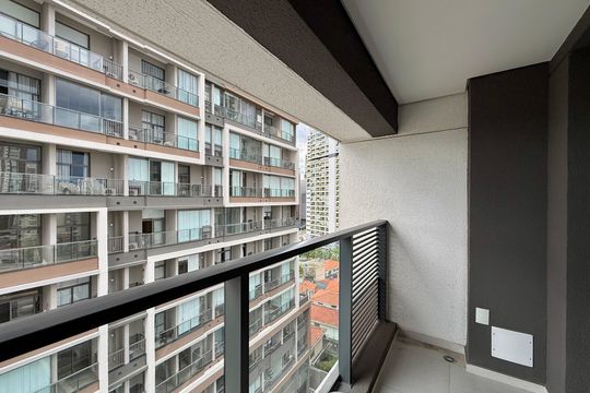 Sacada de kitnet/studio à venda com 0 quarto, 26m² em Jardim das Acacias, São Paulo