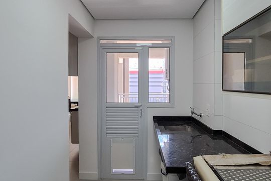 Área de Serviço de apartamento para alugar com 3 quartos, 137m² em Jardim do Mar, São Bernardo do Campo