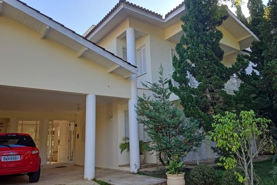 Casa à venda com 3 quartos, 418m² em Residencial Dez (Alphaville), Santana de Parnaíba