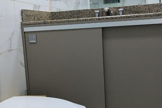 Apartamento à venda com 2 quartos, 76m² em Menino Deus, Porto Alegre